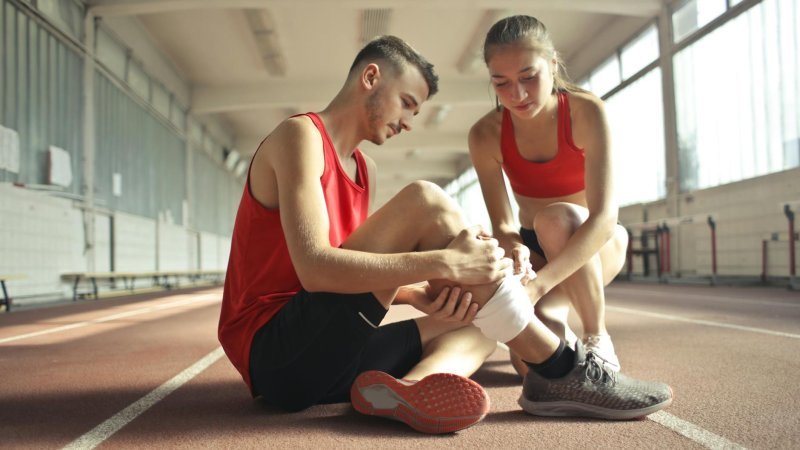NFL Players' Secret to Recovery: HBOT Chambers Explained
